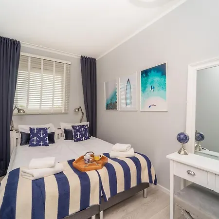 Z Tarasem I Widokiem Na Morze - The View - Brzezno Apartment *